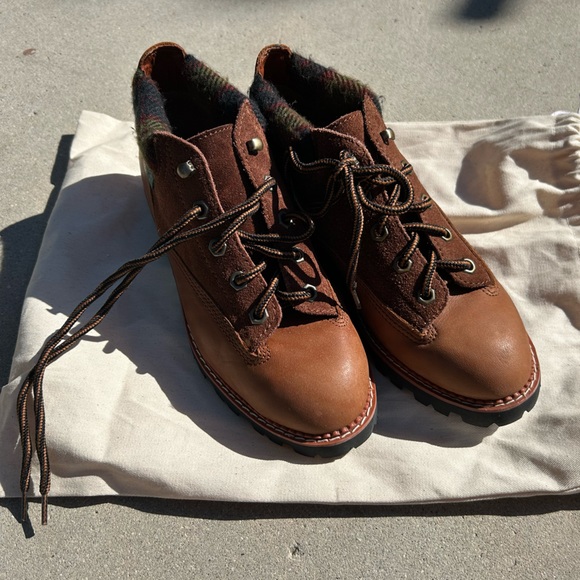 Vintage ESPRIT leather ankle boots - Picture 2 of 7